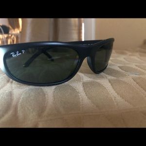 Ray Ban sunglasses.  Really good cond! Authentic!